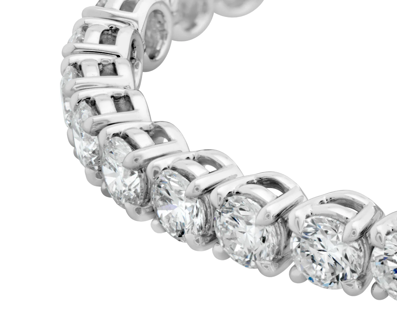 18K White Gold 4.43ctw Diamond Tennis Bracelet - Image 2