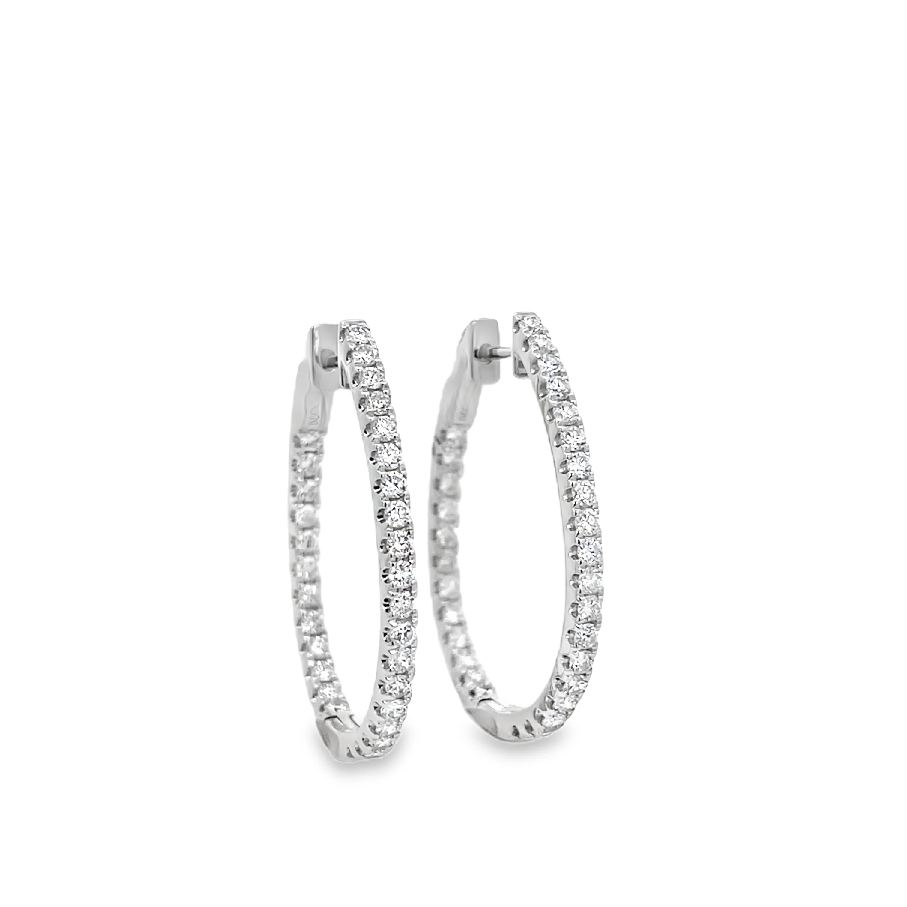 18k White Gold 1.60ctw Diamond Hoop Earrings