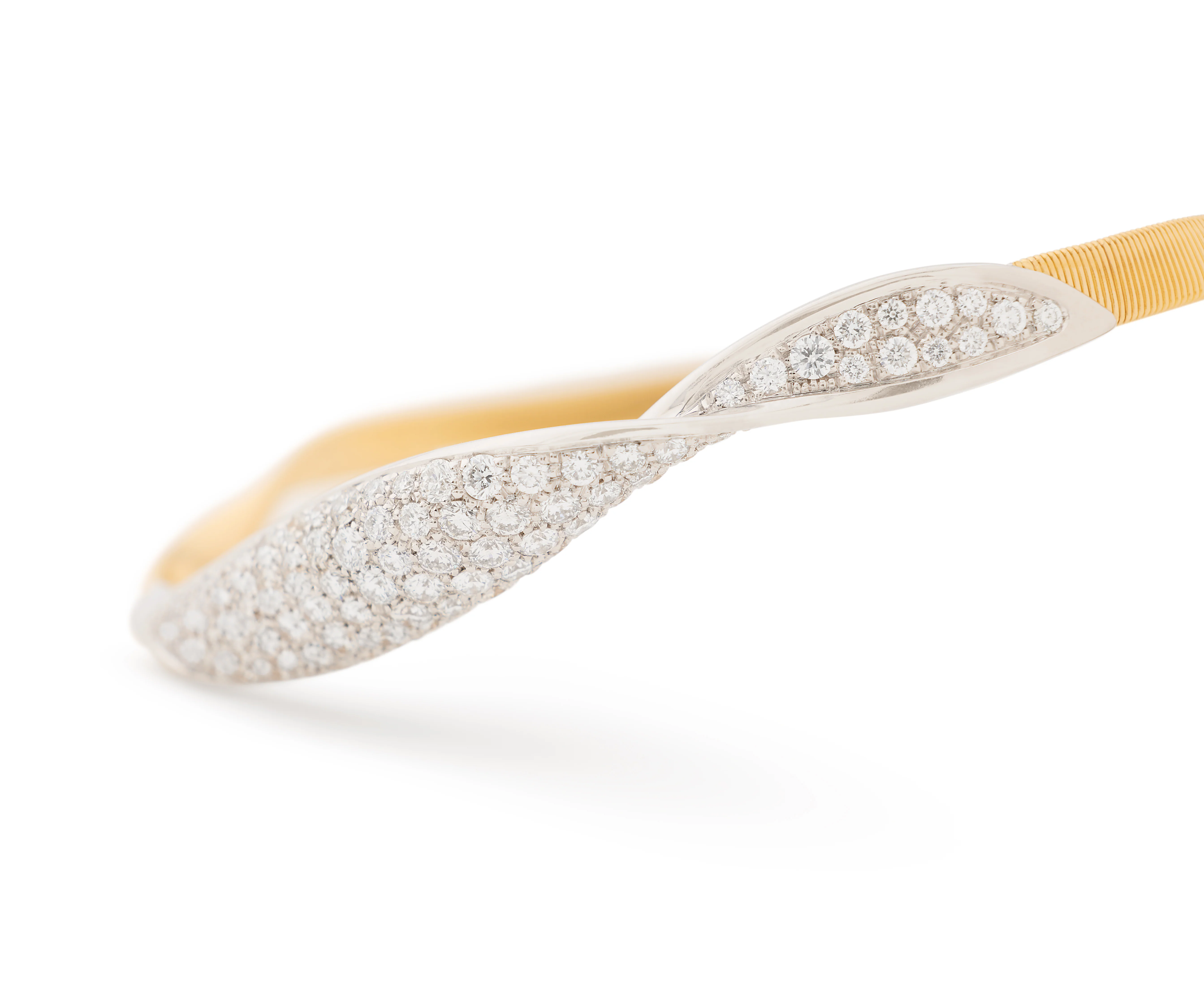 18k Yellow Gold Marrakech Diamond Bangle - Image 2