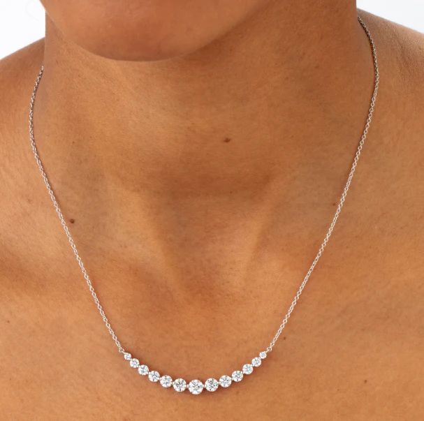 Memoire 18k White Gold Smile Diamond Necklace - Image 2